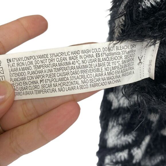 Fashion Nova GORGEOUS SOFT TOUCH Size: S  Button Crop Stretch Sweater 506 - Picture 7 of 7